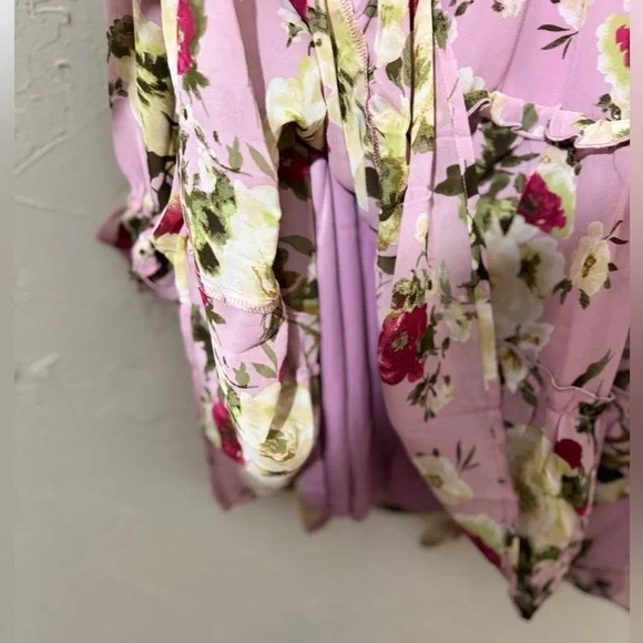 NWT Lush Long Sleeves Open Back Floral Pink Tiered Dress SZ Large - Picture 10 of 10